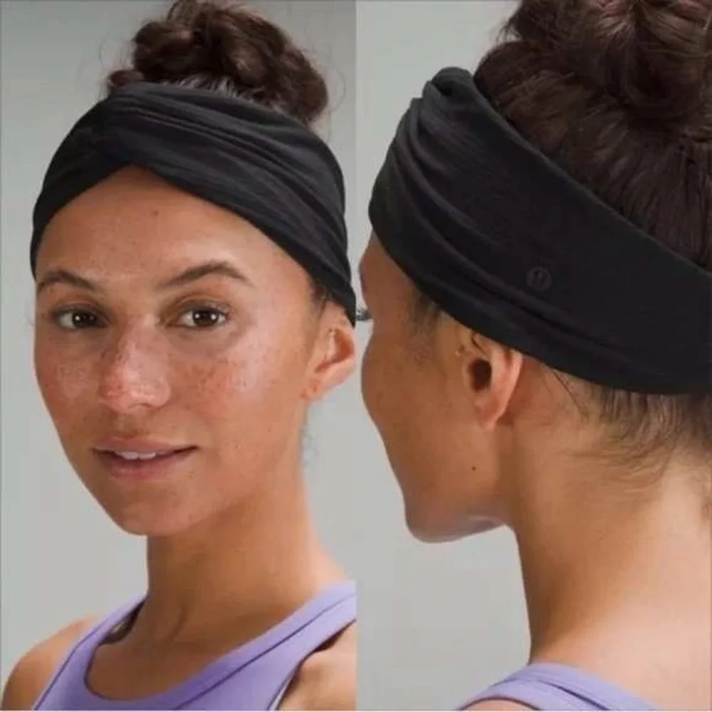 Lululemon Bundle Lot of 2‎ Headbands and 1 Reusable Shopping Bag NWT